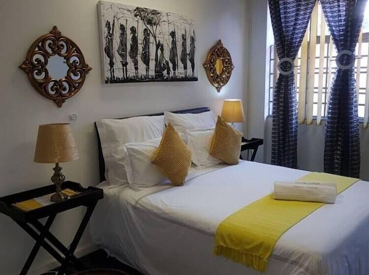 פנסיון Unique Lodge