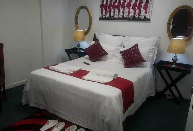 פנסיון Unique Lodge