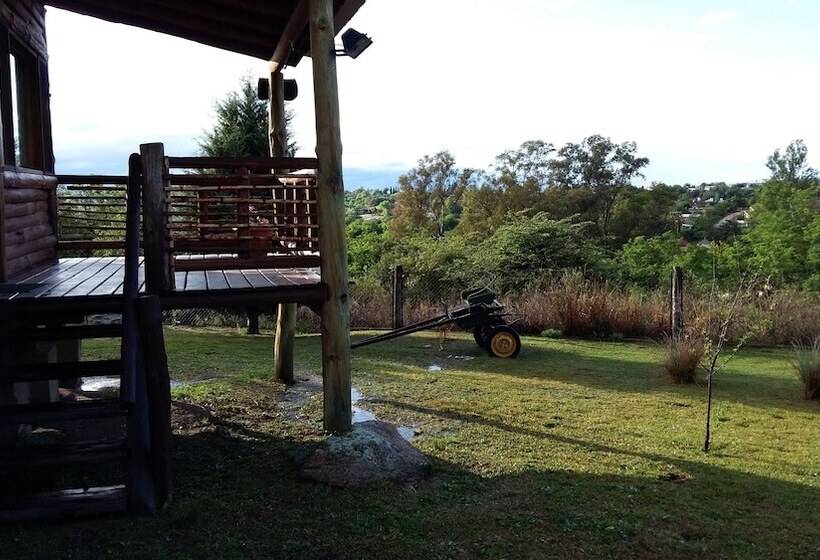 Bed & Breakfast Cabañas Solar De Piedra