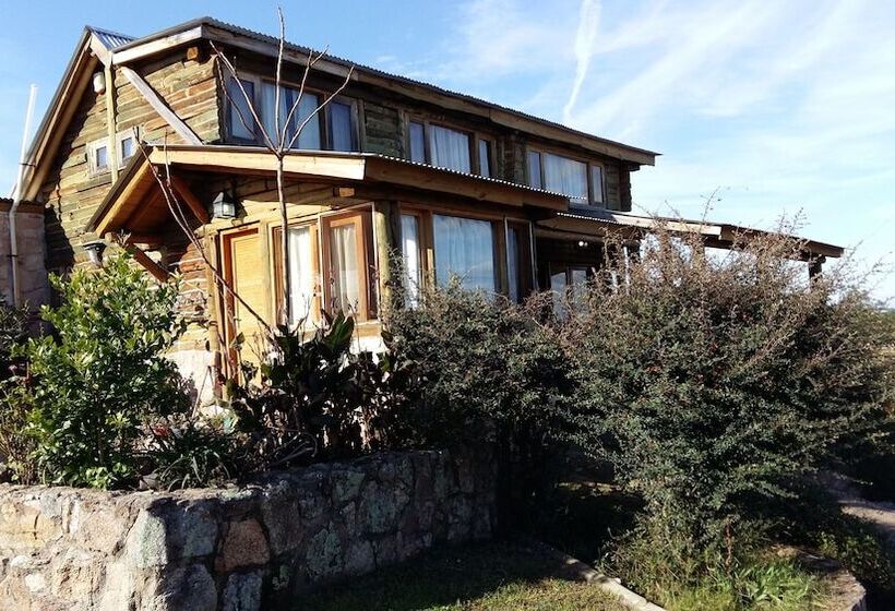 Bed & Breakfast Cabañas Solar De Piedra