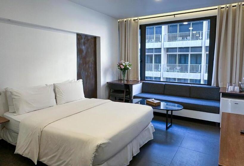 هتل Hamra Urban Gardens