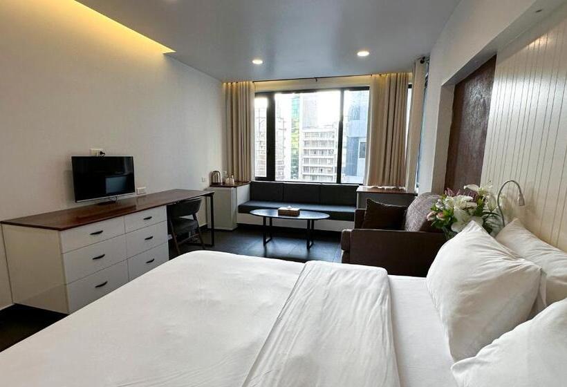 هتل Hamra Urban Gardens