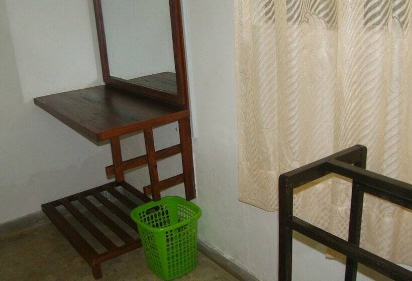 هتل Kliyam Resort