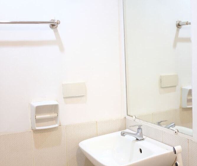 ホテル Nipa Hut Villa By Amco Extension