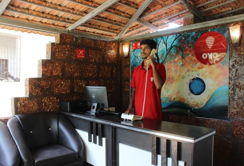 Hotelli OYO 9586 near Arambol Beach