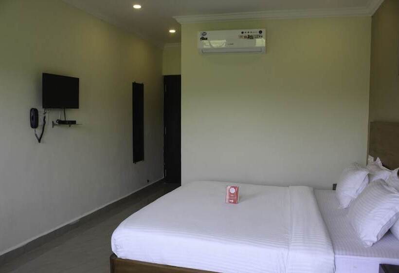 Hotelli OYO 9586 near Arambol Beach