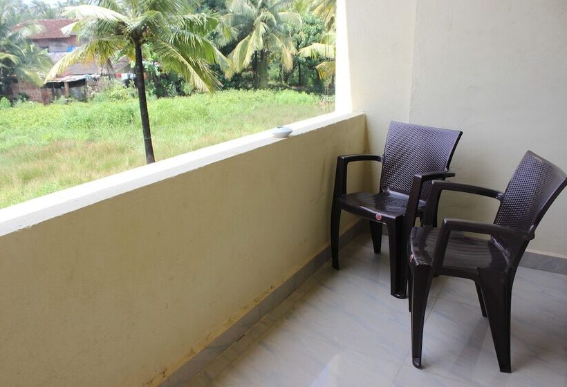 Hotelli OYO 9586 near Arambol Beach