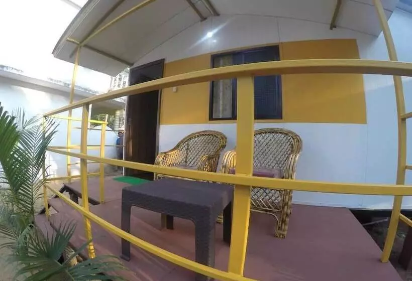 ホテル Regina Residency Cottages