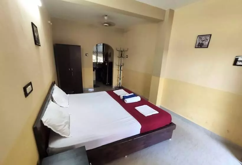 ホテル Regina Residency Cottages