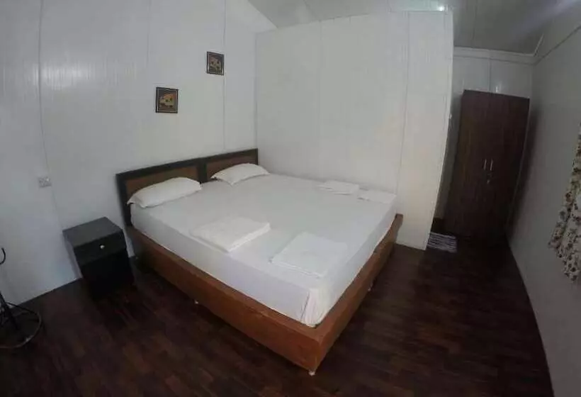 ホテル Regina Residency Cottages