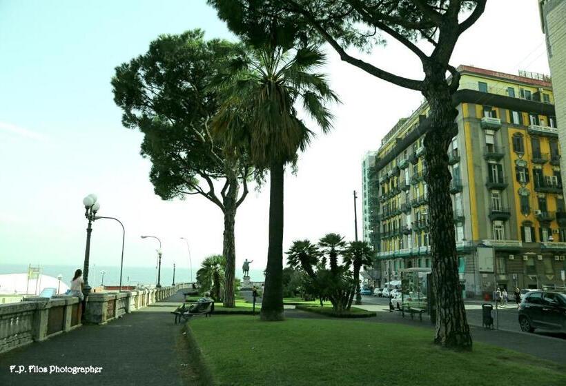 پانسیون Well Come   Santa Lucia