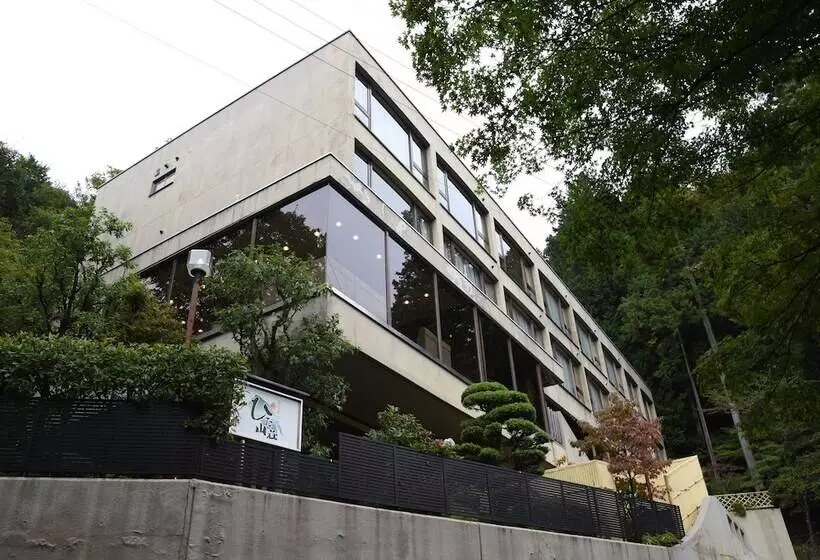 旅館 Yuraginosato Hidasanso