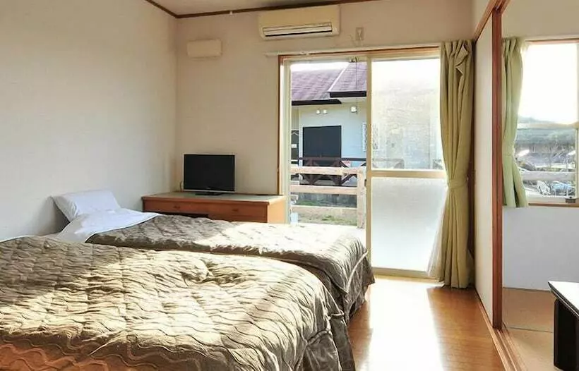 Shiki No Sato Yuraku