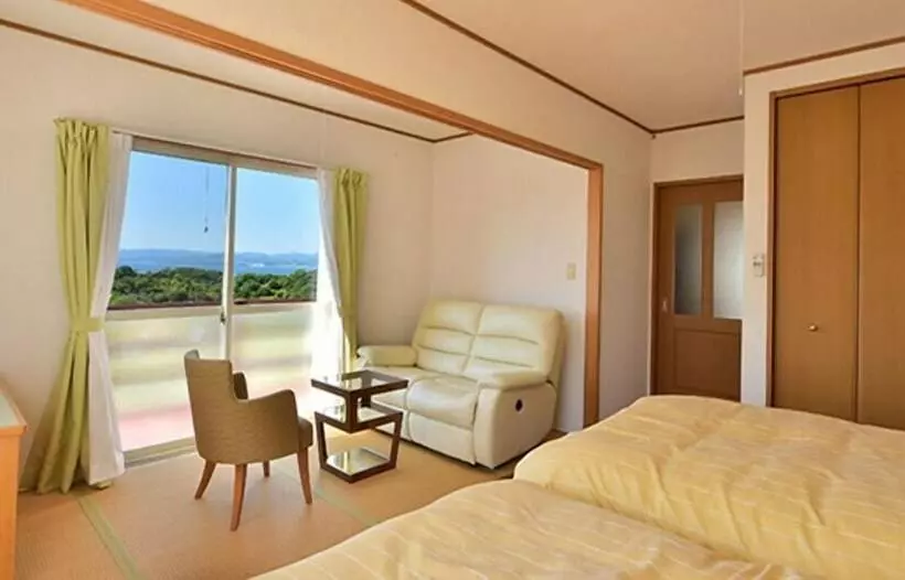 Shiki No Sato Yuraku