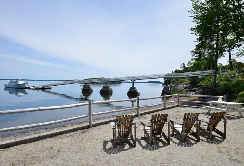 Atlantic Oceanside Hotel & Conference Center