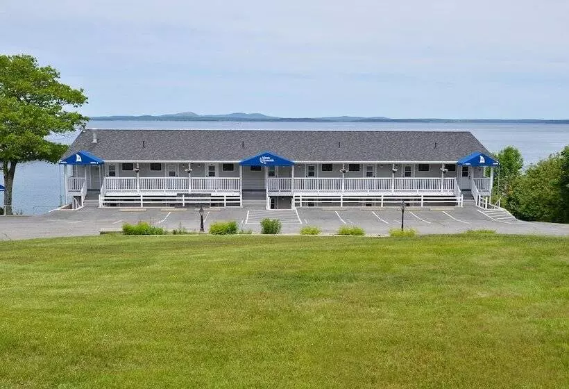 Atlantic Oceanside Hotel & Conference Center