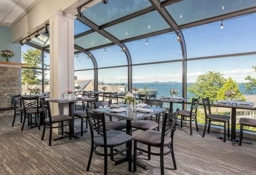 Atlantic Oceanside Hotel & Conference Center