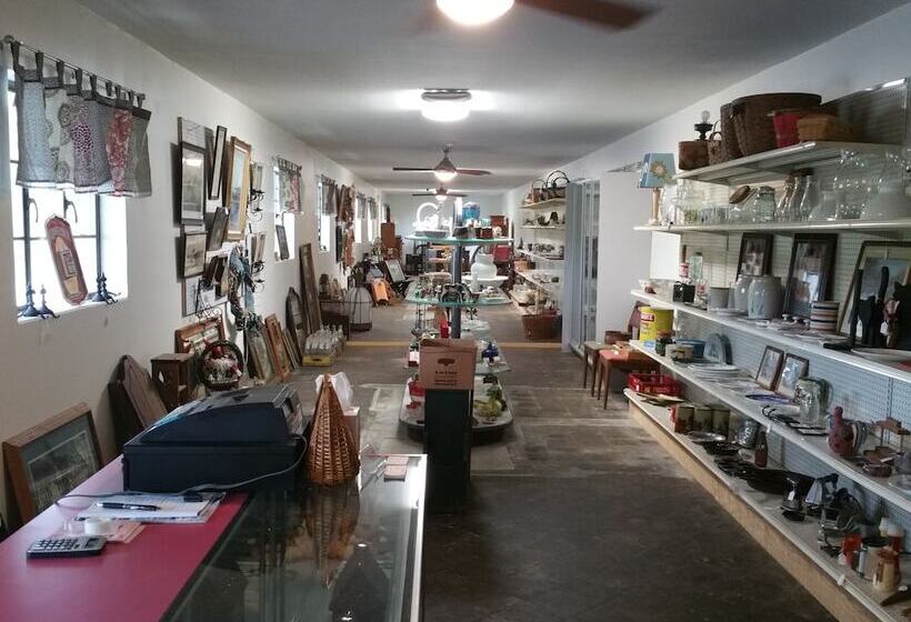 Bakers Motel Norwich