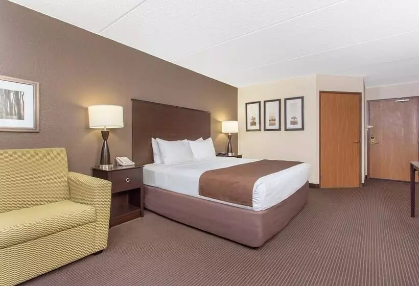 Отель Americinn By Wyndham Rhinelander