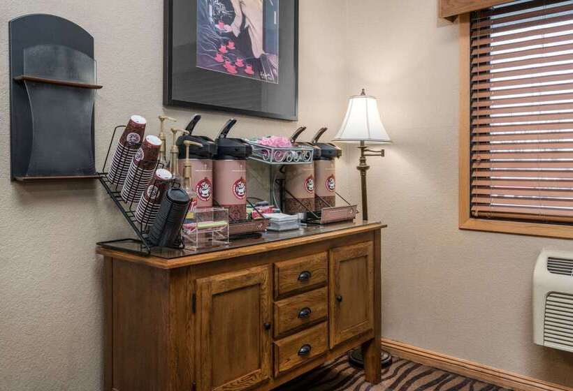 Otel Americinn By Wyndham Worthington