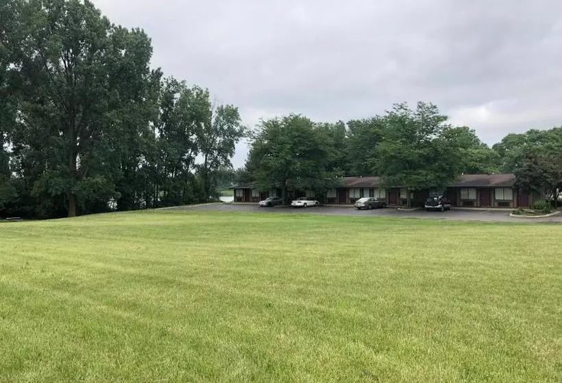 호텔 Arbor Inn Of Historic Marshall