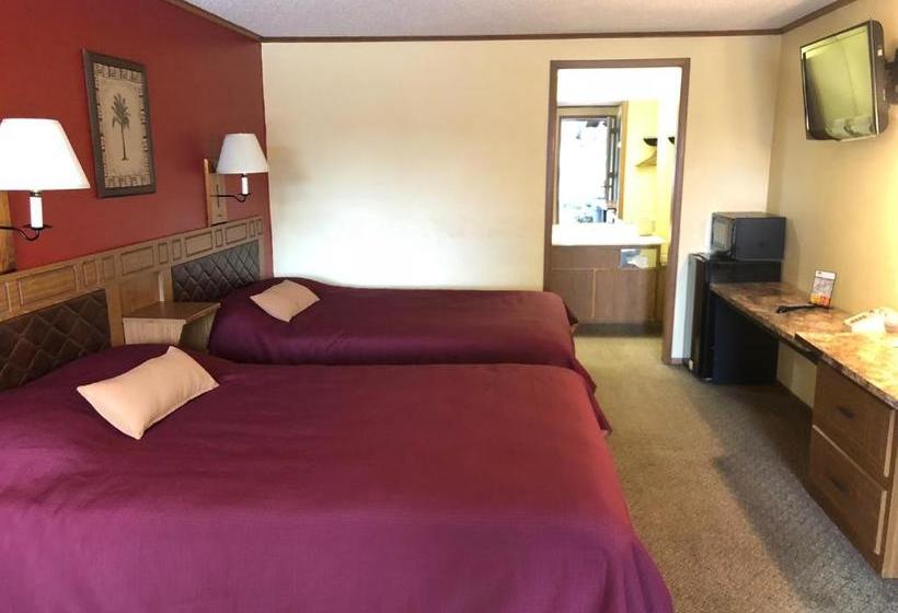 Otel Arbor Inn Of Historic Marshall