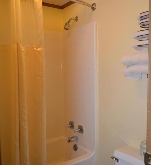 Otel Arbor Inn Of Historic Marshall