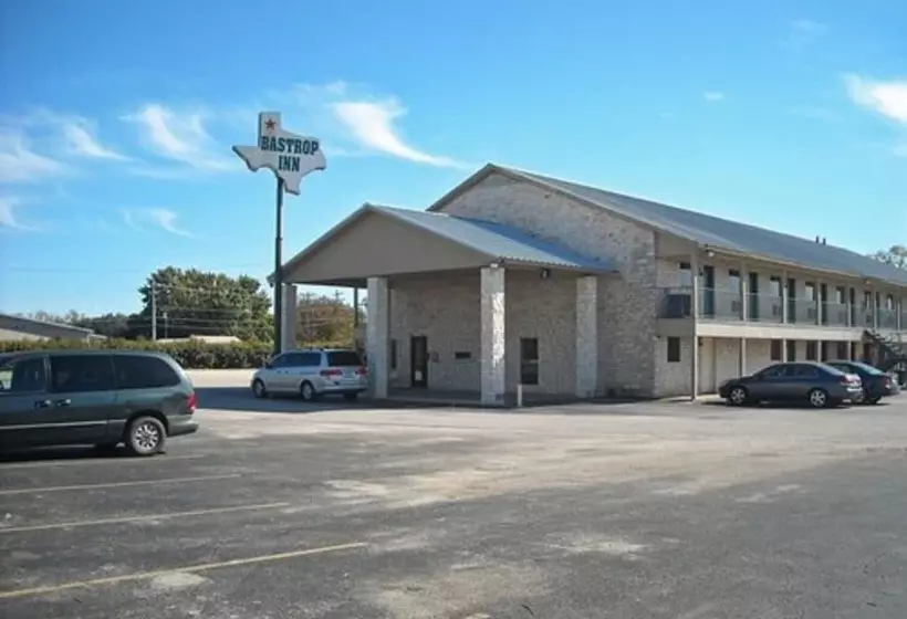 호텔 Bastrop Inn