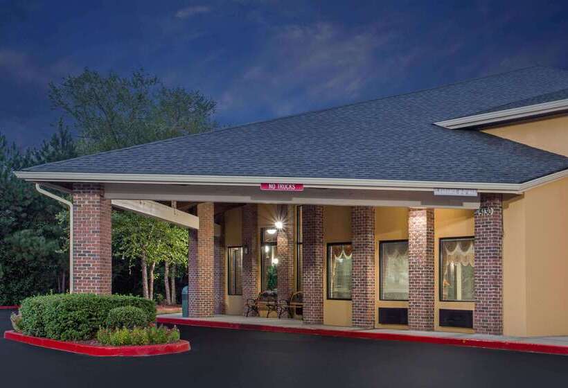 هتل Baymont By Wyndham Smyrna