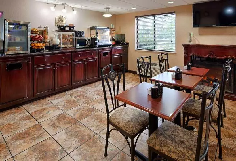 בית מלון כפרי Best Western Richland Innmansfield