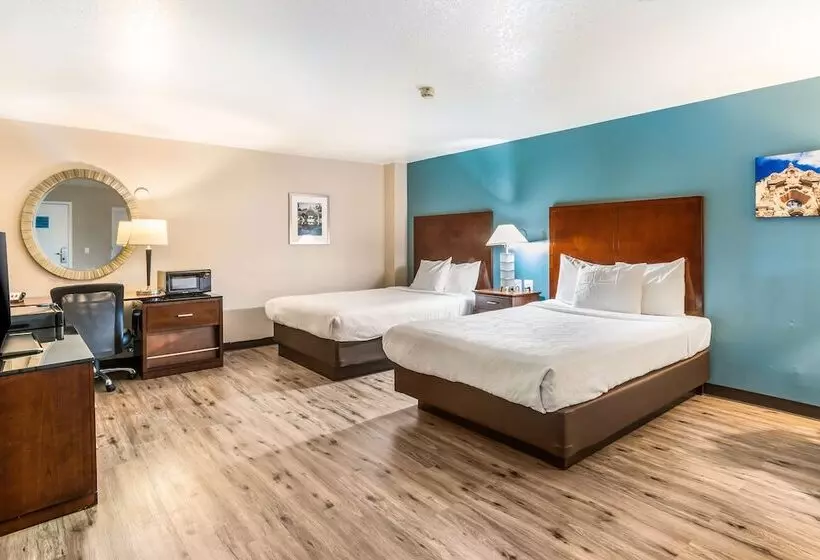 Отель Hacienda At Ontario Ranch