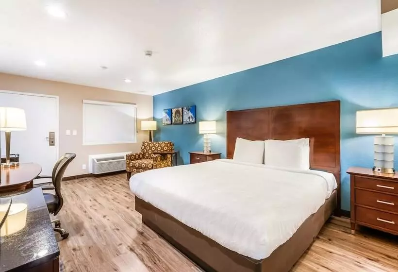 Отель Hacienda At Ontario Ranch