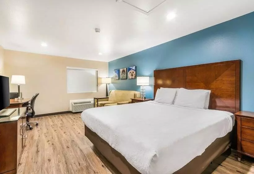 Отель Hacienda At Ontario Ranch