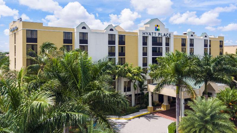 فندق Hyatt Place Fort Lauderdale Cruise Port & Convention Center