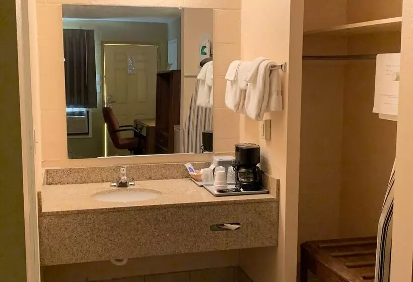 모텔 Executive Inn Dodge City, Ks