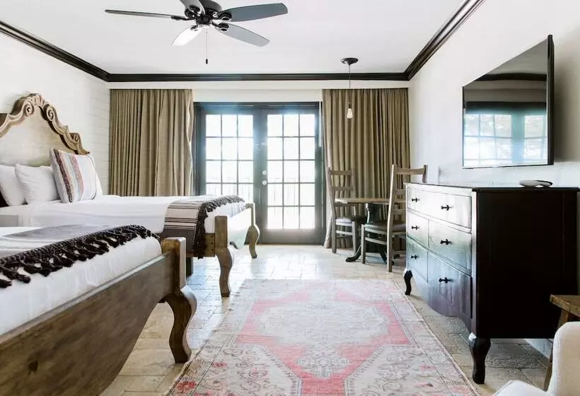 منتجع Hillside Boutique