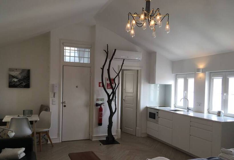 Almamater Lisbon Apartments
