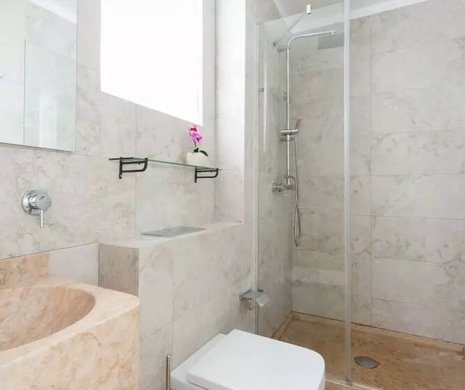 Almamater Lisbon Apartments