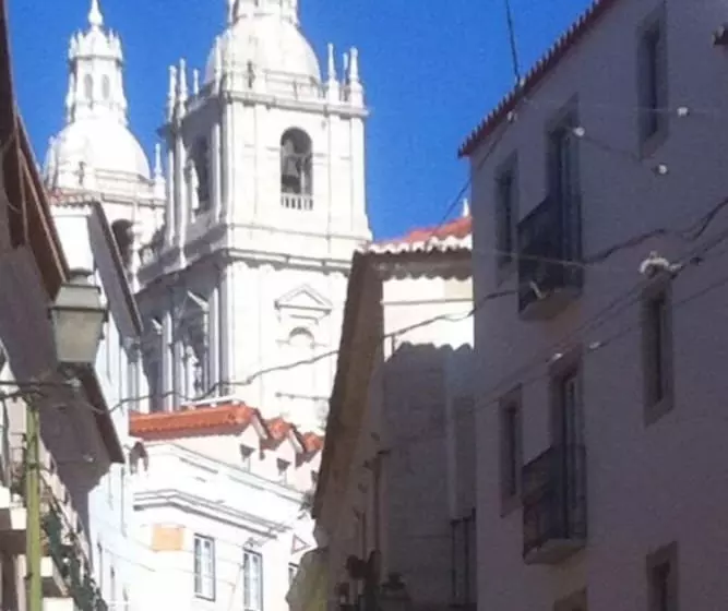 Almamater Lisbon Apartments