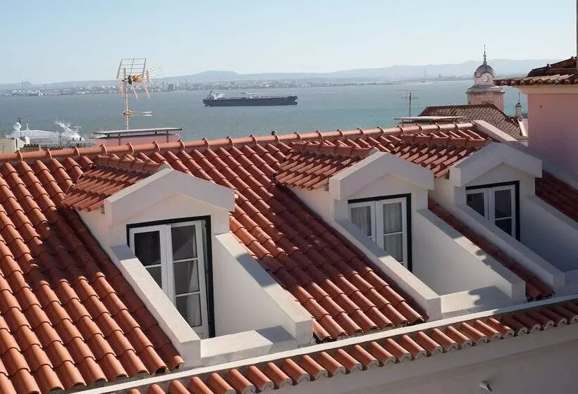 Almamater Lisbon Apartments