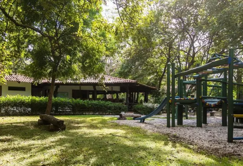 Hotelli Cabinas Las Olas