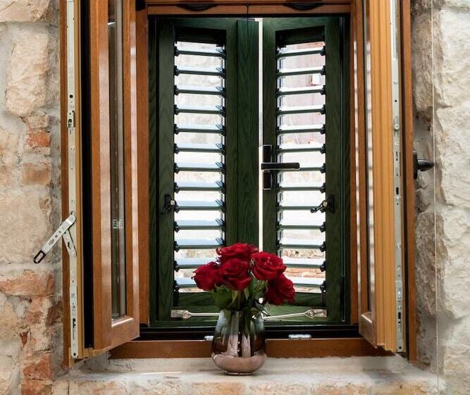 Hotel Jupiter Lux Rooms