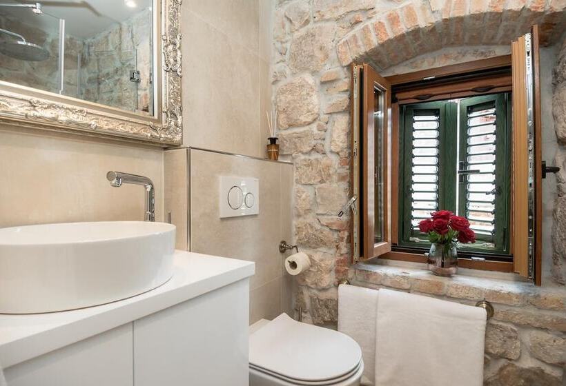 Hotel Jupiter Lux Rooms