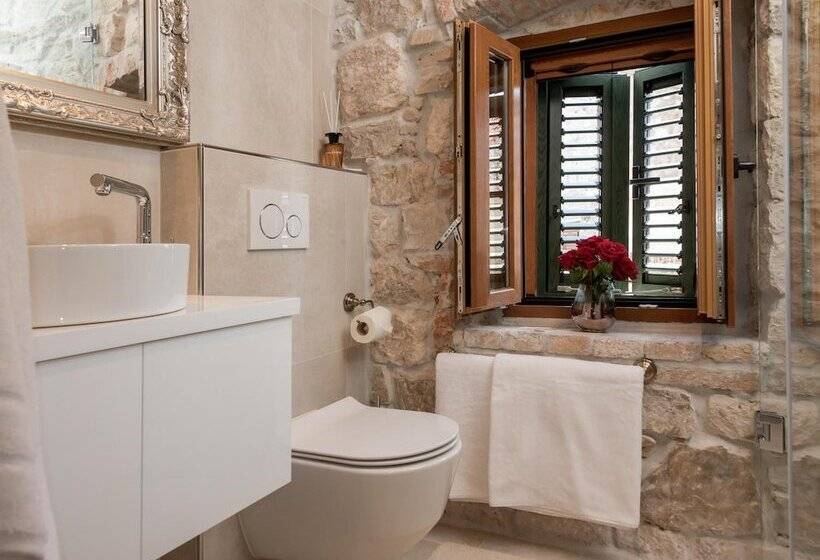 Hotel Jupiter Lux Rooms