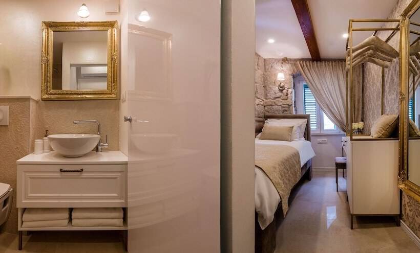 Hotel Jupiter Lux Rooms