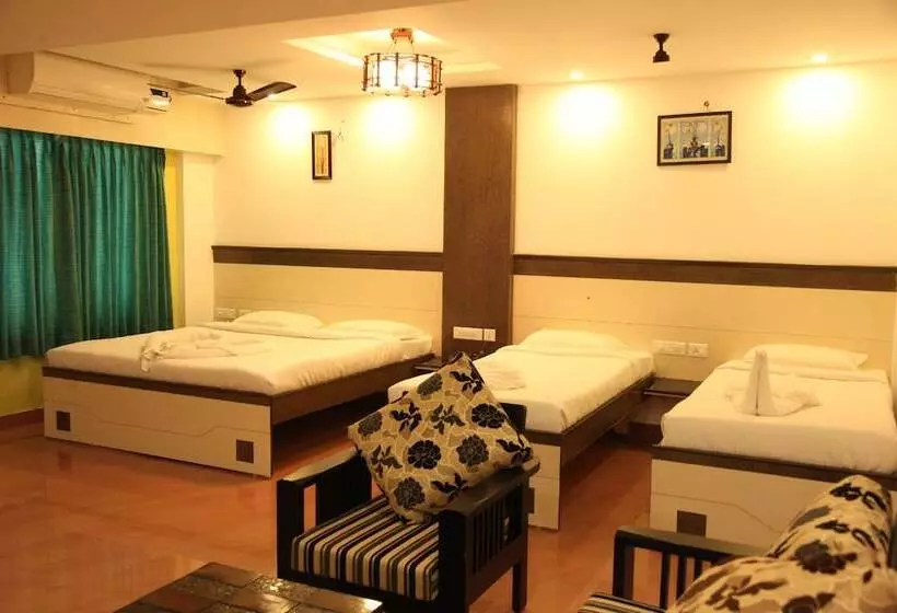 Hotelli Karpagam International