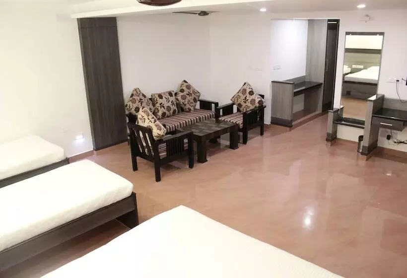 Hotelli Karpagam International