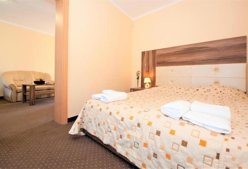 בית מלון כפרי Puchacz Spa