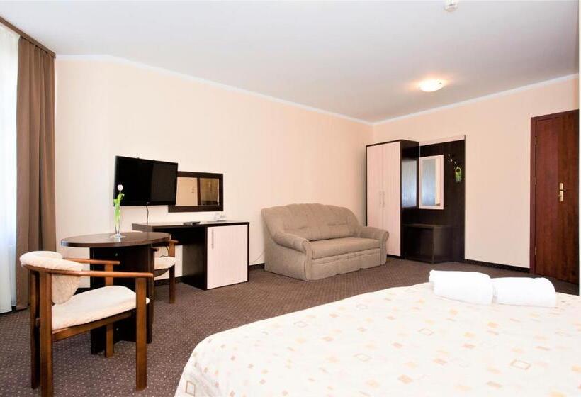 בית מלון כפרי Puchacz Spa