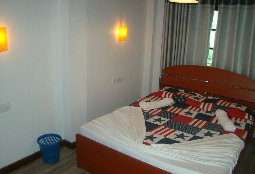 בית מלון כפרי Villa Di Sara